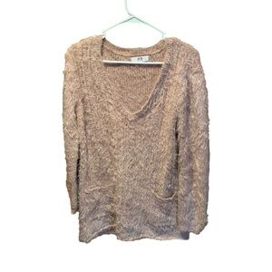 Jack by BB Dakota V-neck Eyelash Fuzzy Sweater in Mauve Small